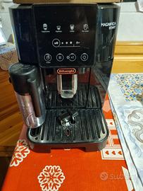 macchina caffè DeLonghi