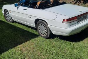 Alfa Romeo Spider 2000 i