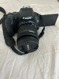 Canon EOS 250D+obiettivo+batteria e caricatore