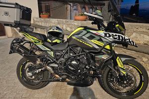 BENELLI TRK 702X  