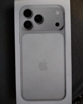 Iphone 17 pro max bianco 256 +  care