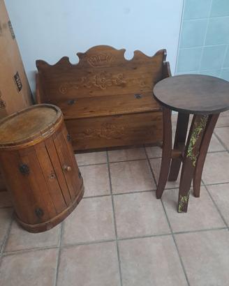 set di mobili antichi