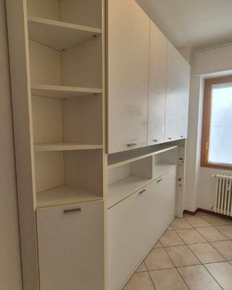 Letto a scomparsa con ante e materasso