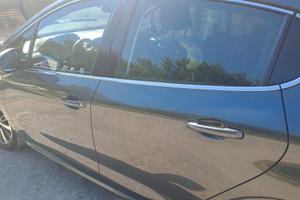 Peugeot 208 gpl