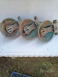 Ciotole vintage per mucche