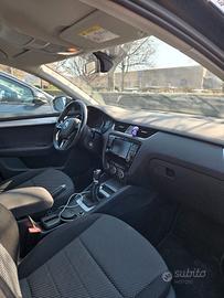 Skoda Octavia  Wagon 1.6 TDI Ambition