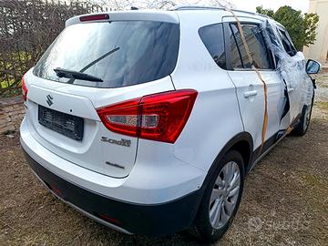 Suzuki s cross 