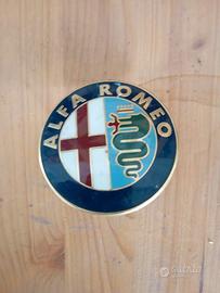 Fregio vecchia Alfa Romeo diametro cm 7,5