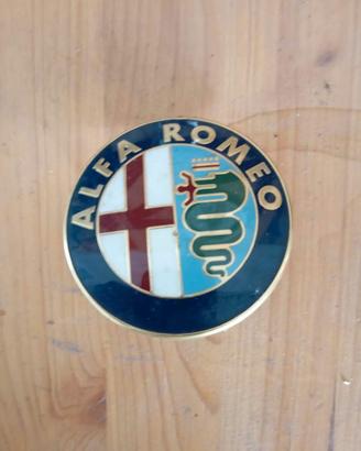 Fregio vecchia Alfa Romeo diametro cm 7,5