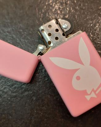 Accendino Zippo Slim Playboy Bunny modello 20831