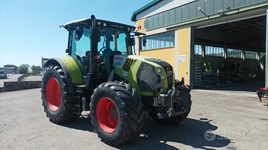 Trattore gommato Claas Arion 550 Cmatic