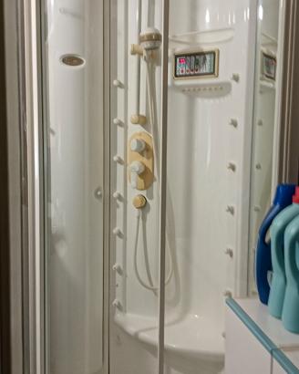 doccia jacuzzi