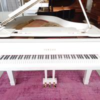 Pianoforte a coda YAMAHA mod. G2 bianco