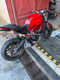 Ducati monster 797