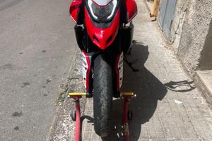 Hypermotard 950