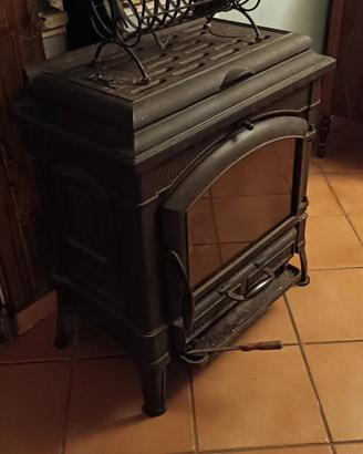 stufa in ghisa la nordica isotta