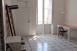 Bilocale posizione centr. a stud e non residenti