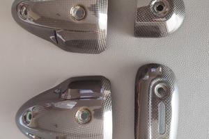 Componenti in carbonio per ducati Monster