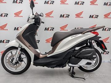 PIAGGIO Medley 150 .