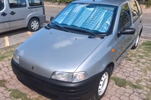 auto fiat punto fire utilitaria neopatentati