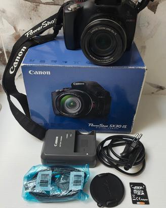 Canon PowerShot SX30 IS - Super Zoom 35x