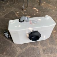Pompa Trituratrice per WC e Acque Reflue
