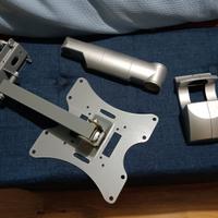 Staffa a parete porta tv