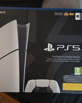 Ps5 digital slim 2 settimane di vita