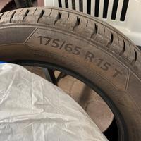 Gomme auto 175/65 R15 T