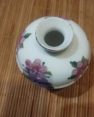 piccolo vaso in porcellana 