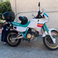 Honda Dominator 650