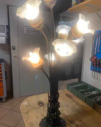 Lampada da tavolo antica