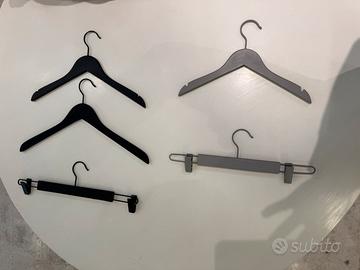 Grucce in legno per Negozio abbigliamento