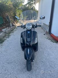 Vespa Gts 250 anno 2008