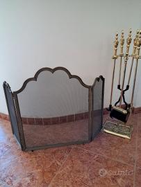 Parascintille e attrezzi per camino