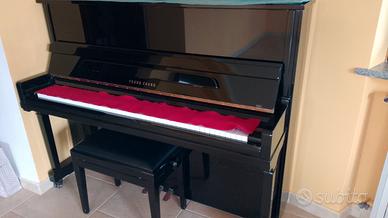 Pianoforte verticale Young Chang