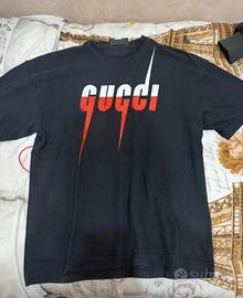 T shirt gucci