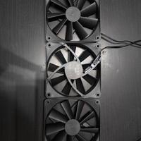 Ventole NZXT da 120 mm e tappetino Logitech G840