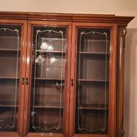 credenza e tavolo 
