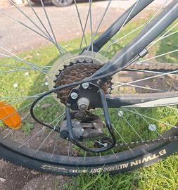 bicicletta bike nera e blo btm taglia m 