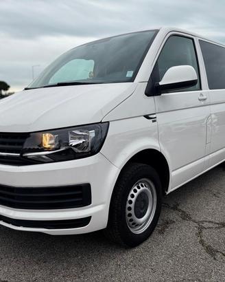 VOLKSWAGEN Caravelle 2.0TDI 150 DSG PC Comf.