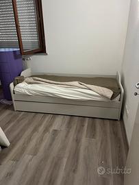 Letto singolo con secondo letto estraibile
