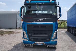 Trattore Volvo FH 540 doppia frizione