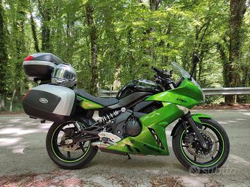 Kawasaki ER 6F - Ninja 650 - 2011