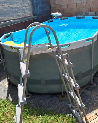 piscina fuori terra 