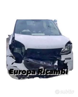 Ricambi misti assortiti Smart 453 modello for four