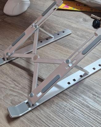 Supporto PC Portatile / Notebook regolabile