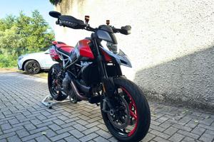 Ducati Hypermotard 950 - 2024 - PARI AL NUOVO - A2