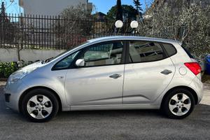 auto Kia Venga prezzo € 7.500 trattabili-Antonio
