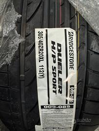 2 Pneumatici Bridgestone Dueler 305/40zr20
